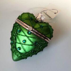 Green hinged Heart ornament 4in x 3in